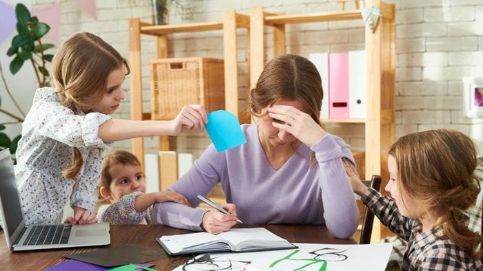 https://storage.ecodibergamo.it/media/photologue/2026/8/30/photos/cache/lavoro-quasi-mille-mamme-si-dimettono-mancano-servizi-e-formule-flessibili_d68ea104-a4b2-11f1-80b1-329524cc7c76_1920_1080_v3_large_16_9.jpg