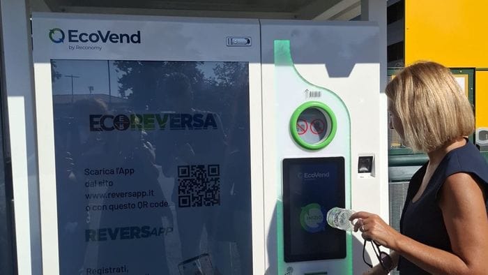 a bergamo arriva il primo mangiaplastica su suolo pubblico