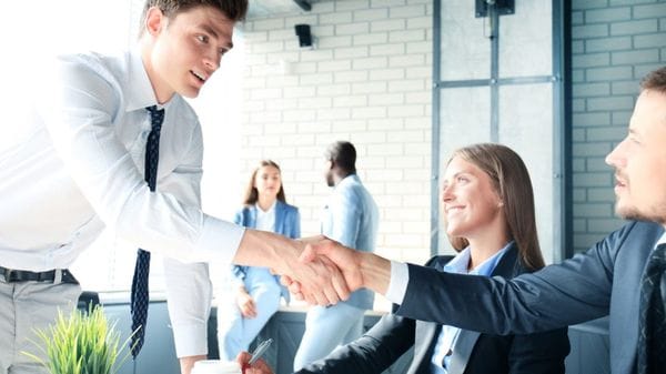 Undici milioni di rapporti di  lavoro raccontano perché si resta o si va