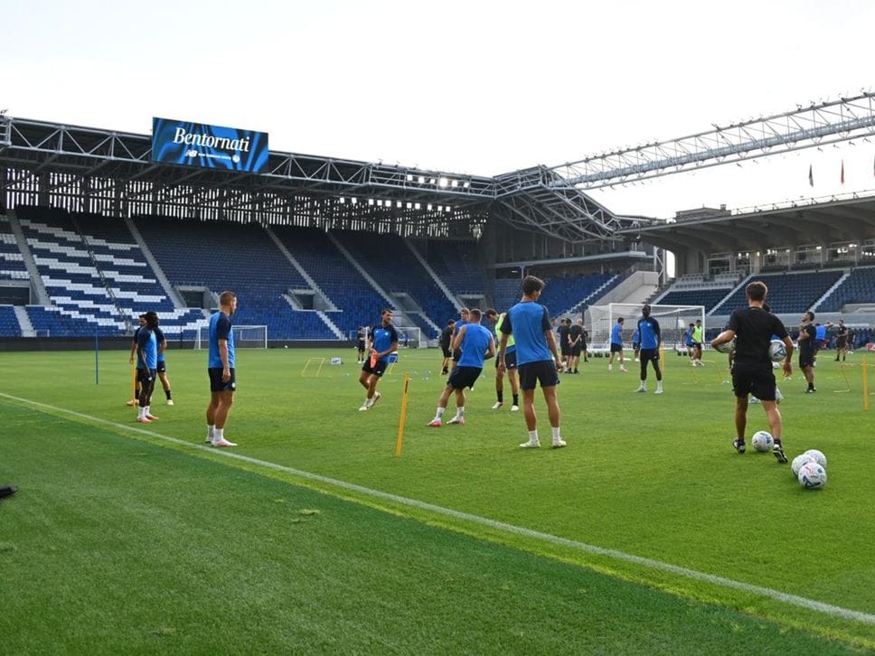 Atalanta, quasi 7mila tifosi allo stadio per l’allenamento a porte aperte- Foto