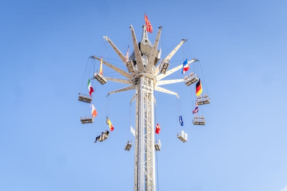 Giostre, giochi e una lotteria: il September Park riporta la magia del Luna Park a Bergamo