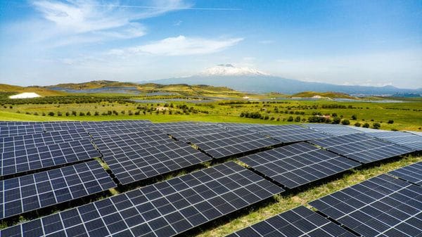 Mase, nel 2025 cresce produzione elettrica da gas e solare, cala idroelettrico