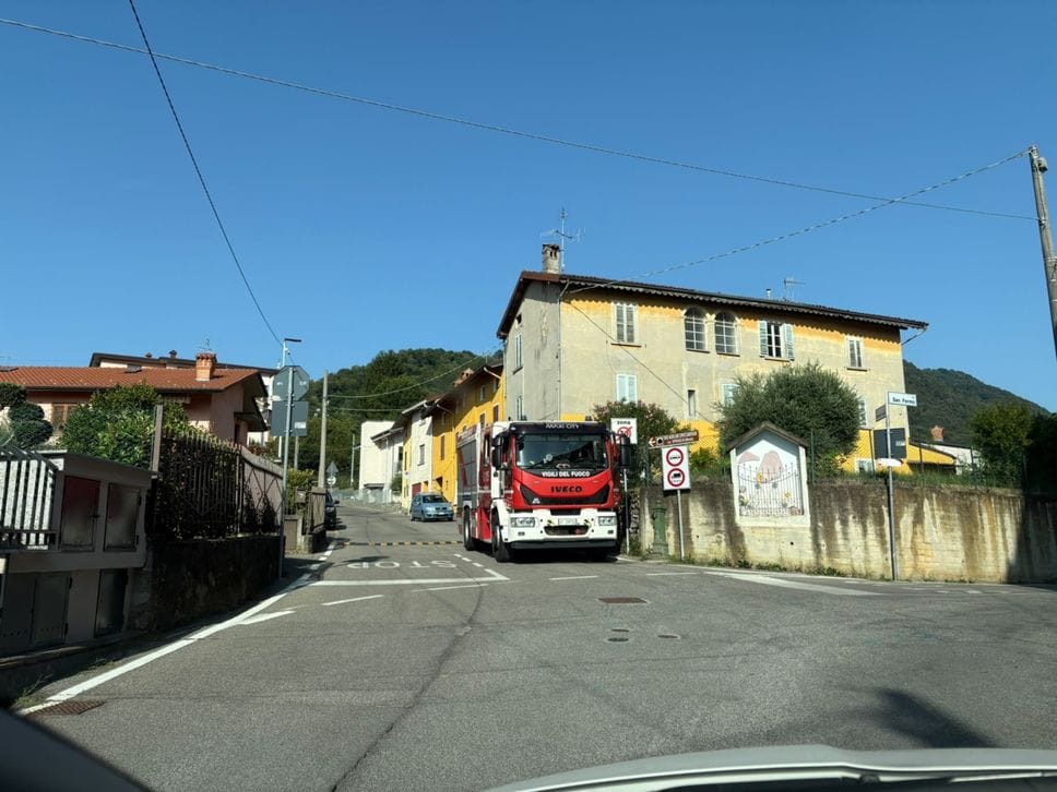 Pradalunga, 71enne muore carbonizzato mentre brucia sterpaglie