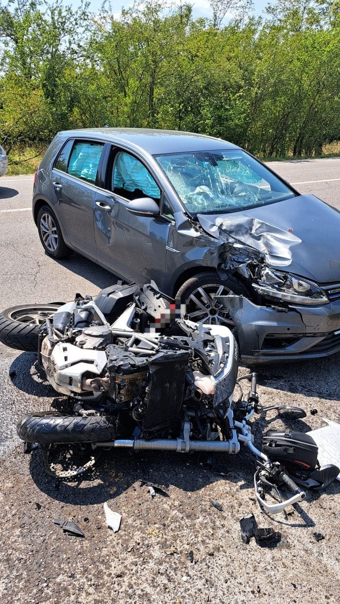 Schianto contro auto, muore motociclista a Chiuduno