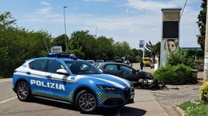 Schianto contro auto, muore motociclista a Chiuduno