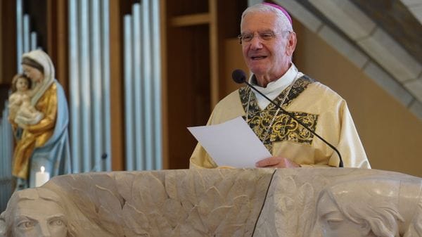 Il Comune di Bergamo conferirà la cittadinanza onoraria al Vescovo Beschi