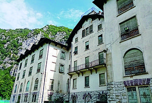 Ex colonie vuote o abbandonate Almeno 25 sono in cerca di futuro