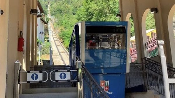 Funicolare bloccata a San Pellegrino: nove persone evacuate