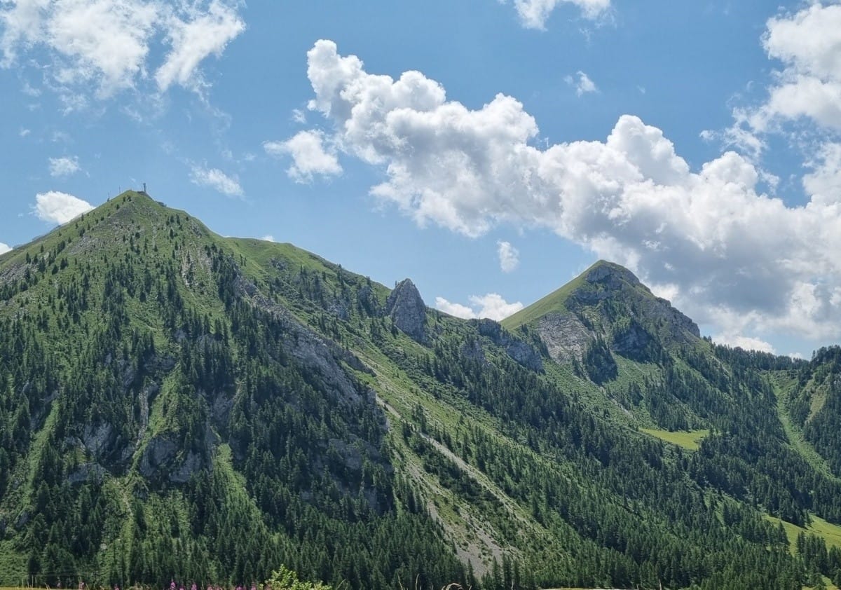Un trekking tra gli angoli più segreti di Foppolo