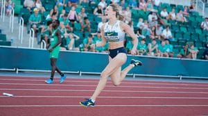 Capolavoro Valensin: spedisce Bergamo in cima al mondo. Oro da record nella 4x100