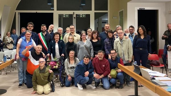 La generosità che dà tutto con semplicità: dall’ascolto a un’opportunità per lavorare