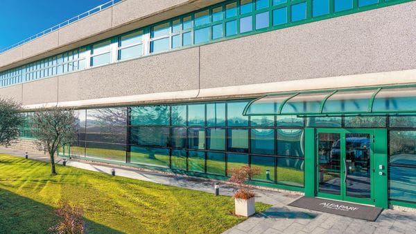 Shopping in Brasile per Alfaparf: acquisiti quattro nuovi poli industriali