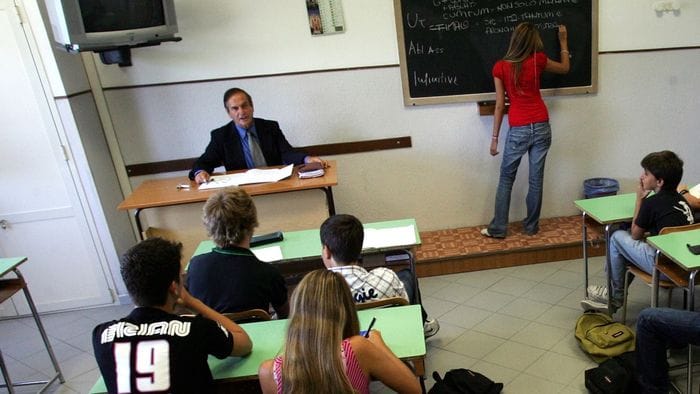 https://storage.ecodibergamo.it/media/photologue/2026/9/10/photos/cache/la-liberta-si-impara-sui-banchi-di-scuola_269c5030-acef-11f1-a5f4-e18930890b66_1920_1080_v3_large_16_9.jpg