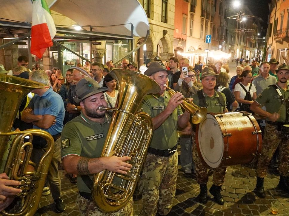 Alpini, esempio di speranza: domenica la grande festa a Bergamo - Foto e video