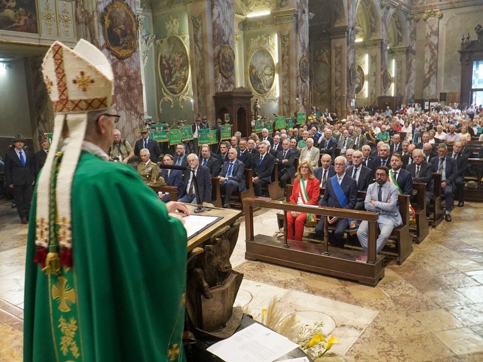 Alpini, esempio di speranza: domenica la grande festa a Bergamo - Foto e video