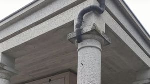 Altro furto di rame: a Zandobbio via dieci pluviali dal cimitero 
