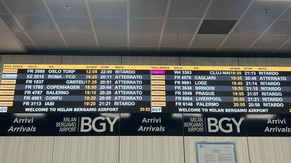 Orio al Serio, volo Ryanair per Brindisi in ritardo di oltre 14 ore
