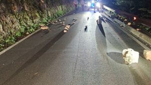 Massi sulla Cunella: chiusa la strada Ardesio-Villa d’Ogna