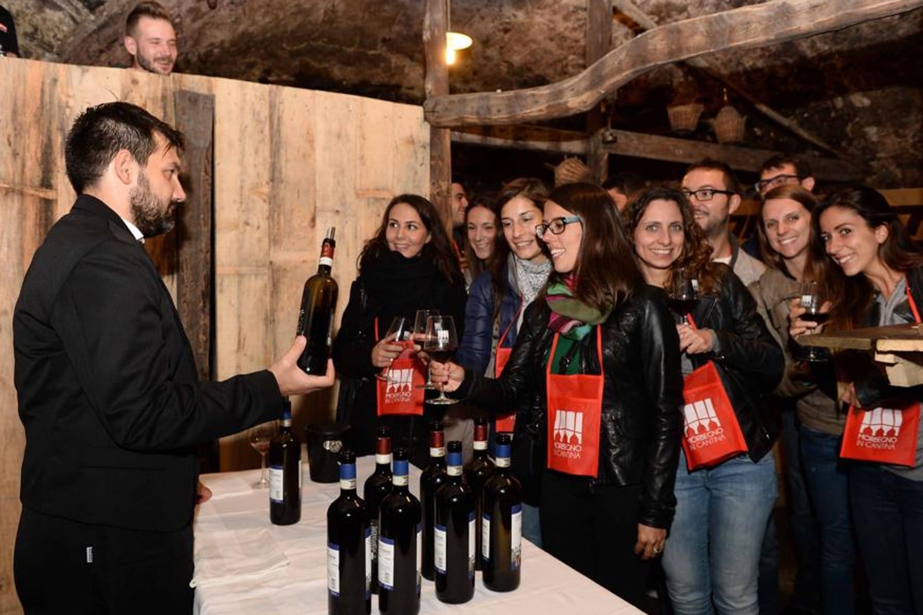 Torna «Morbegno in Cantina», tre weekend alla scoperta della Valtellina tra calici, cantine e luoghi storici