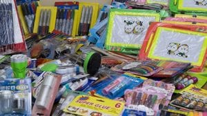 Bassa Bergamasca, la guardia di finanza sequestra 4mila articoli di materiale scolastico potenzialmente pericoloso