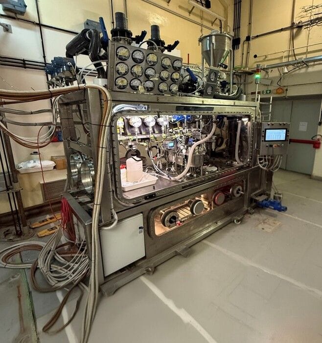 Sogin, collaudata 'Scatola a Guanti' per cementare rifiuti liquidi contenenti plutonio
