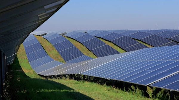 Pichetto Fratin, 'con governo Meloni aumento massiccio di rinnovabili'