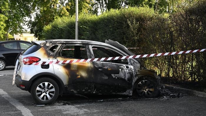 https://storage.ecodibergamo.it/media/photologue/2026/9/19/photos/cache/badalasco-auto-in-fiamme-nella-notte-nessun-ferito-foto_40e82872-b43a-11f1-805a-81151aacd007_1920_1080_v3_large_16_9.jpg