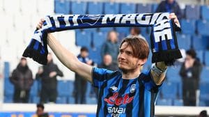 De Roon saluta l’Atalanta: «Dieci anni in una favola, Bergamo per sempre casa mia. Mai pensato potesse finire così» - Video