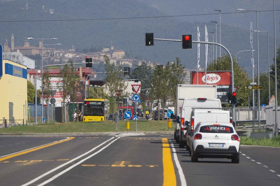 E-Brt, il nodo Dalmine e gli slalom con i ciclisti- Il nostro viaggio