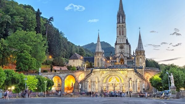 Il 13 ottobre pellegrini a Lourdes con il Vescovo Beschi