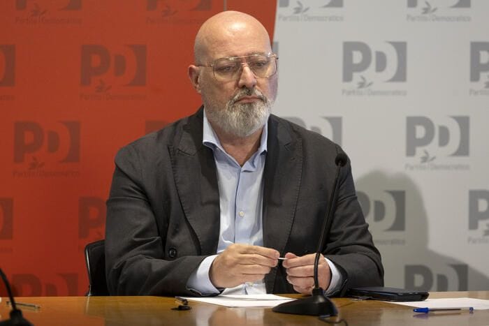 Bonaccini, la Ue intervenga per il distretto della ceramica italiana