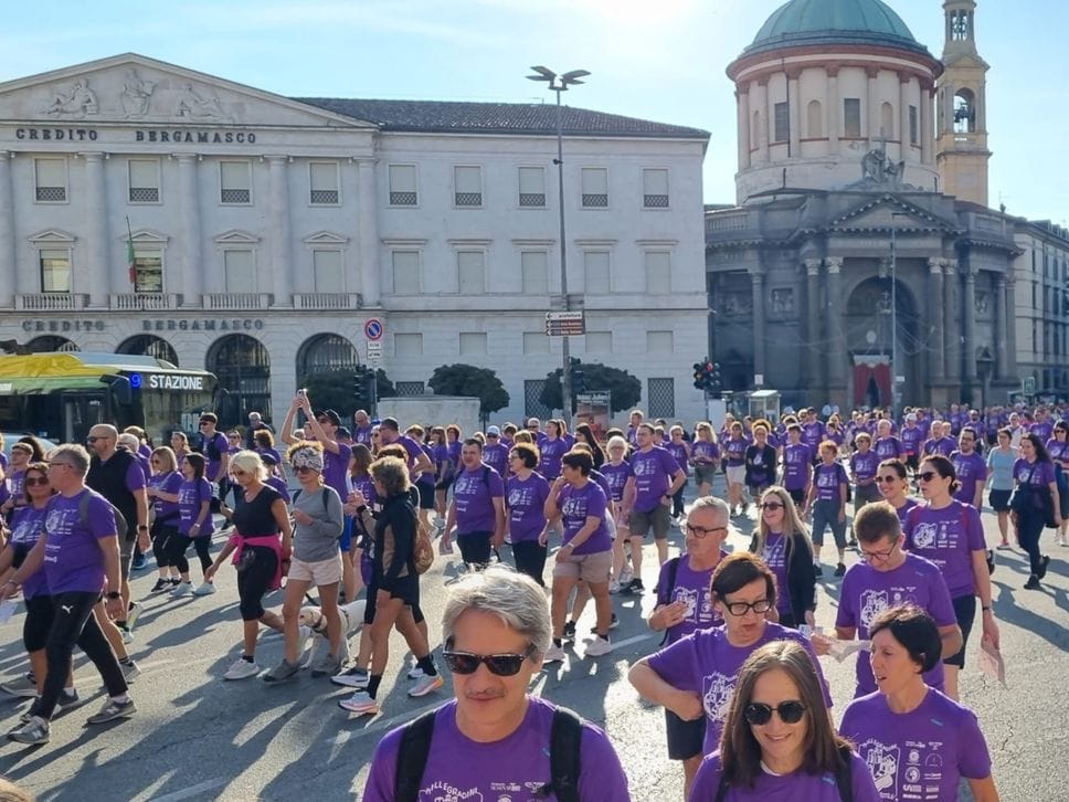 Domenica con la Millegradini: invasione viola a Bergamo tra natura e arte - I luoghi da visitare, manda la tua foto