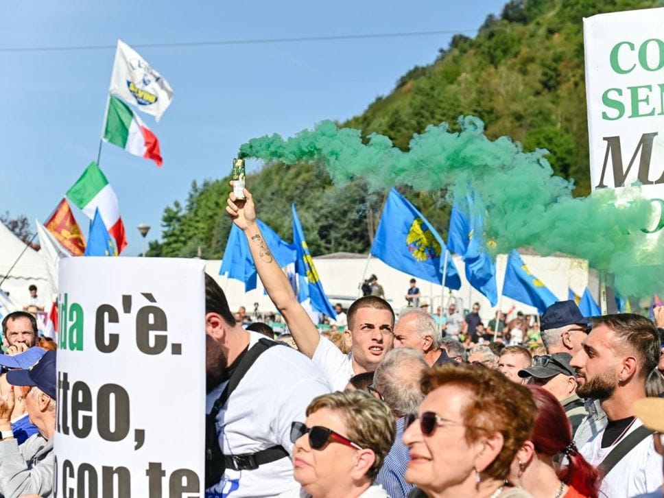 La Lega a Pontida: «Si vince uniti e la Lega è e sarà più unita che mai». Salvini: proporrò un Congresso straordinario a ottobre - Foto