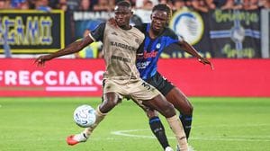 Atalanta, tegola Kossounou: «lesione medio-alta», rischia 2 mesi di stop