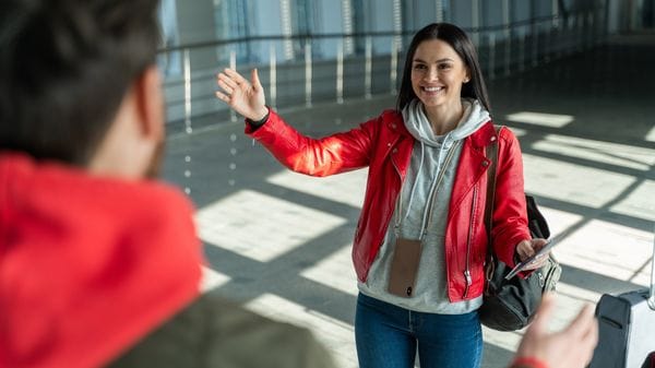 La Gen Z non vuole isolarsi: chiede luoghi dove stare insieme