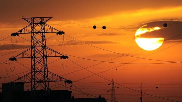 Terna, il caldo spinge i consumi elettrici di agosto a +16,5% sul 2025