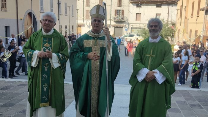 https://storage.ecodibergamo.it/media/photologue/2026/9/21/photos/cache/tre-comunita-accolgono-i-nuovi-parroci_df51ccac-b534-11f1-ad62-1164c33d5a46_1920_1080_v3_large_16_9.jpg