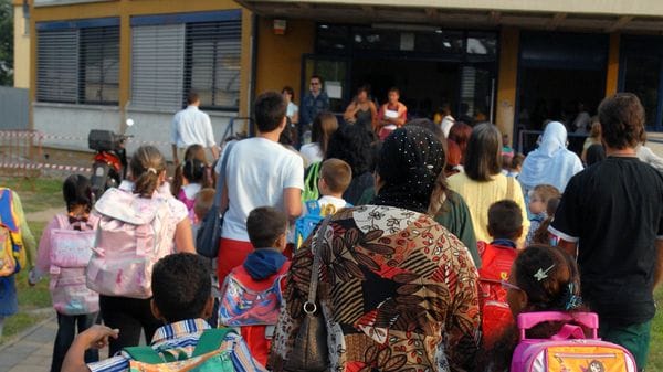 Scuola per tutti e propaganda