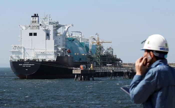 Progetto Eni-Ypf su Lng riceve proposta di finanziamento Usa da 6 miliardi di dollari (2)