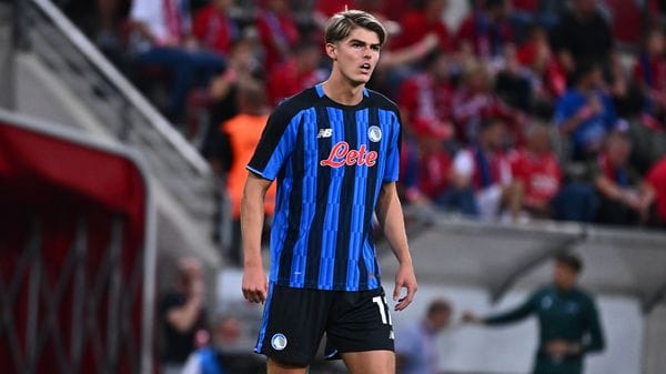 De Ketelaere: «Mi ha cercato il Psg, ma l’Atalanta chiede molto. A Bergamo sono felice»