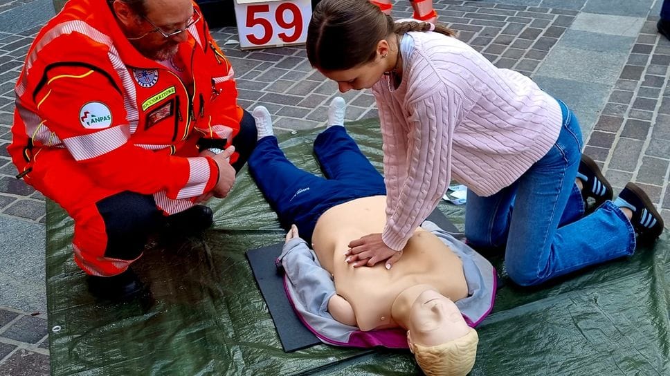 Bergamo, 500 studenti imparano le manovre che possono salvare una vita