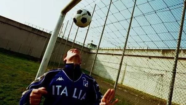 Il Maradona delle carceri ha imparato a perdonare se stesso e a ripartire da capo