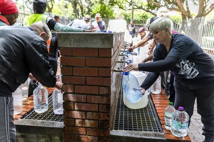 Acqua: 64 aziende siglano il 'Patto per la Resilienza idrica' di Utilitalia