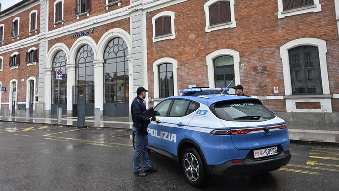 aggredisce un macchinista alla stazione di treviglio treno soppresso