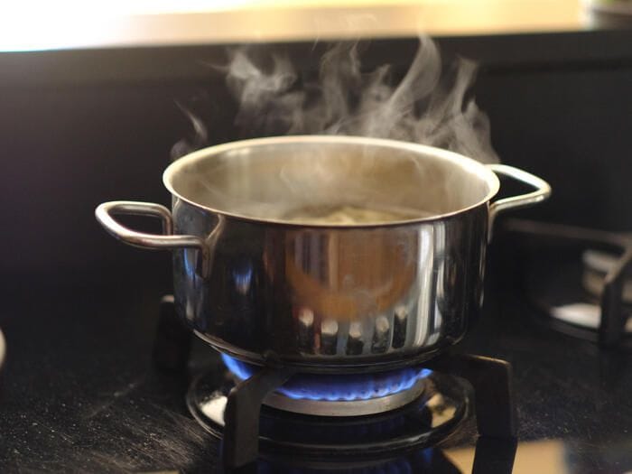 Da Eni tetto alle bollette gas e luce, sconto del 30% rispetto offerta base