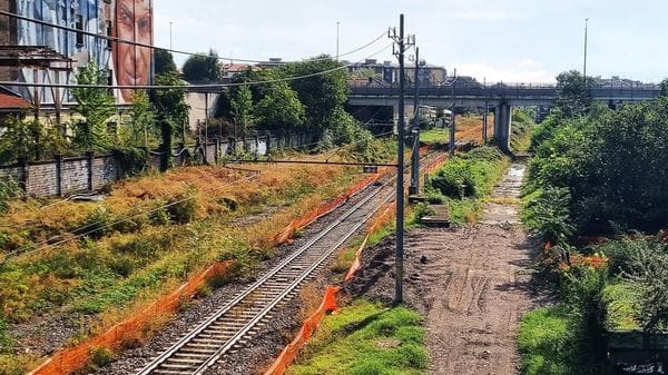 Sul binario morto i cantieri di Rfi