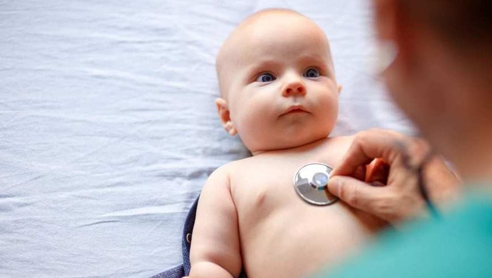 Bronchiolite e bimbi, la campagna vaccini è partita in anticipo