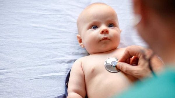 Bronchiolite e bimbi, la campagna vaccini è partita in anticipo