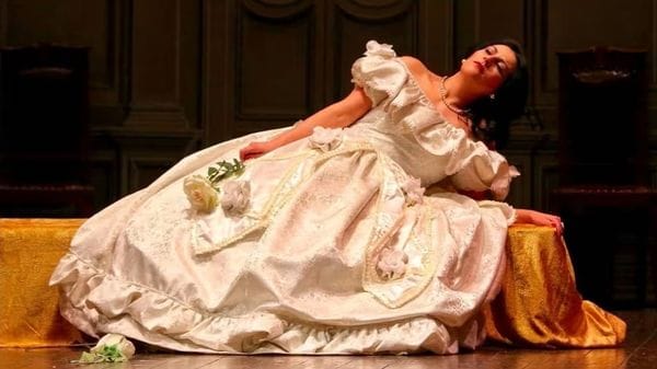 «La traviata» del Ducato, un omaggio a Bergamo con sorpresa finale