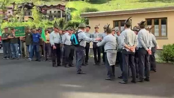 Colere celebra i cento anni degli Alpini